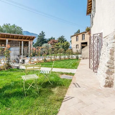 Apartment In Bastia Di Bastia (Savona)