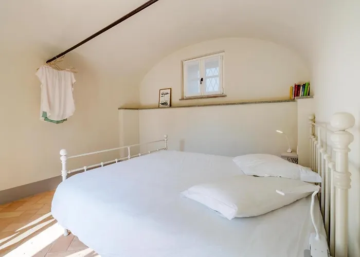 In Bastia Di Albenga Bastia (Savona)