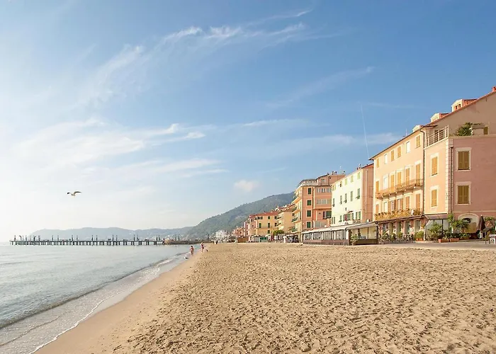 Διαμέρισμα In Bastia Di Albenga *