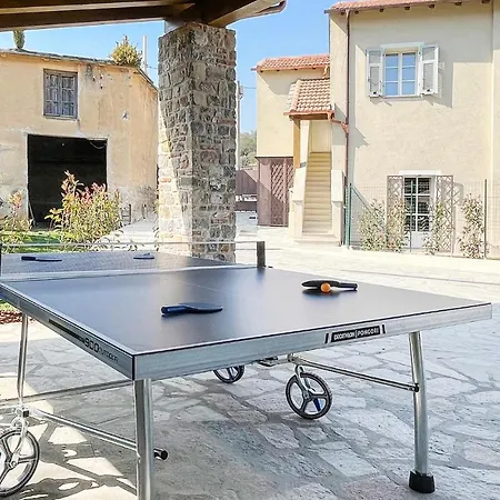 2 Bedroom Gorgeous In Bastia Di * Albenga